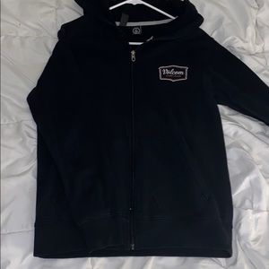 volcum zip up
